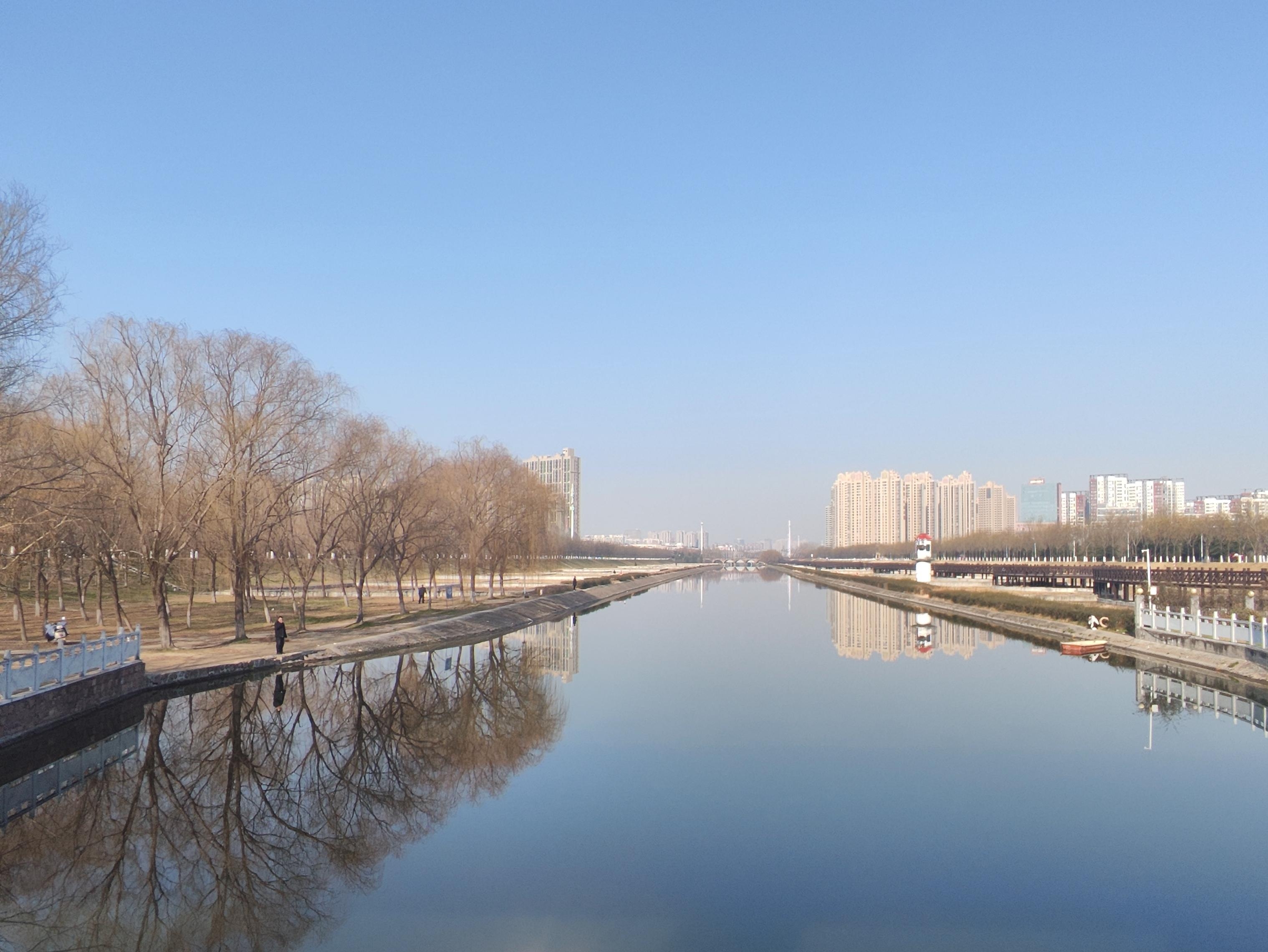 活水润城守初心 精准调度护清流——市河湖事务中心开展水质提升专项行动